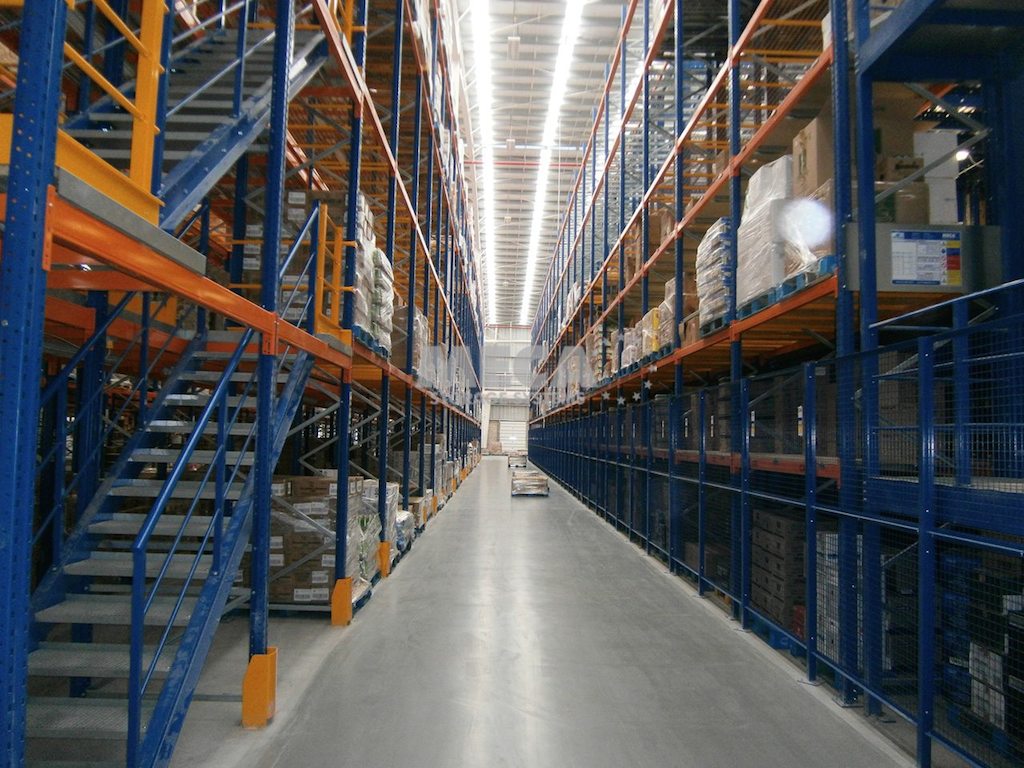 Aménagements organisationnels logistiques Leroy Merlin